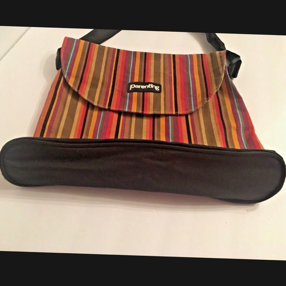 Parenting Bag Colorful Canvass inside is made of “wipeable easy clean” material - Picture 4 of 12